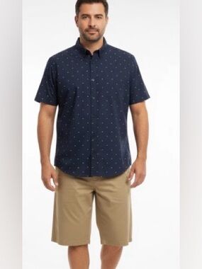Apostle men’s medium short sleeve button-down navy blue with sailboats